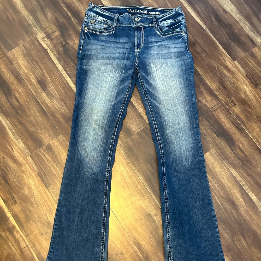 Wallflower jeans
